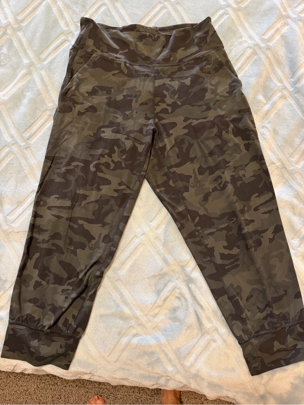 lululemon athletica Align™ High-Rise Joggers in Green Camo